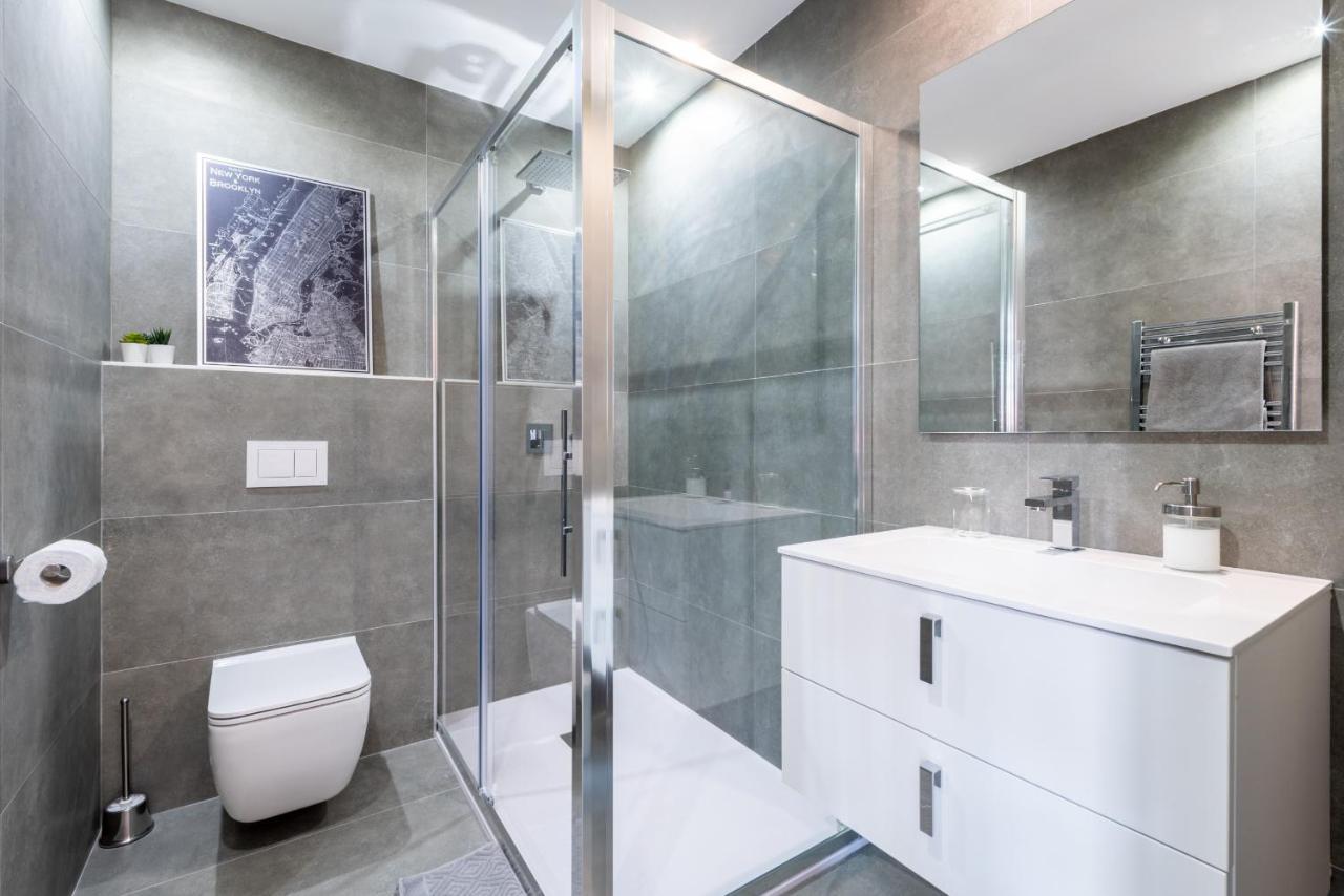 Smartbnb - 2 Pieces Moderne - Mezzanine - Emplacement Central Apartment Nice Ngoại thất bức ảnh